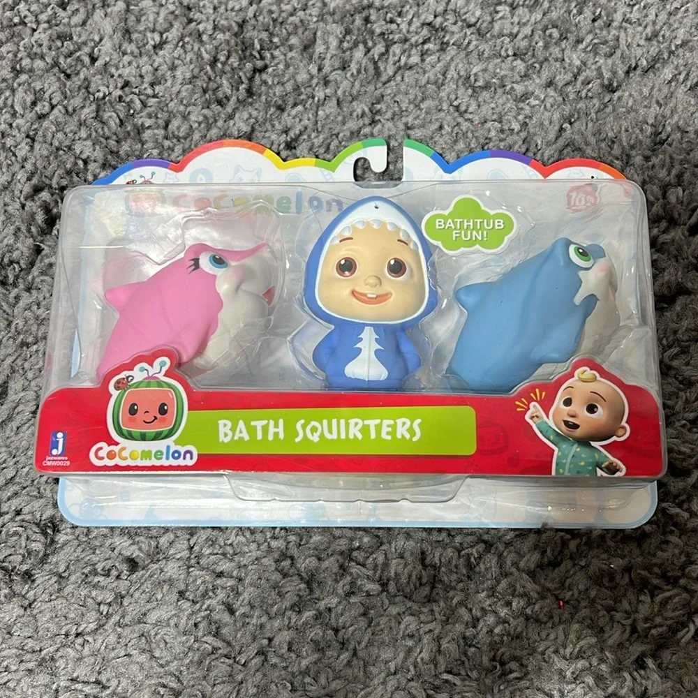 Cocomelon (2) 3 count bath squiters 18+ Months